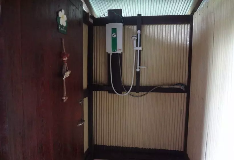 ベッドアンドブレックファースト Baan Mai Guesthouse