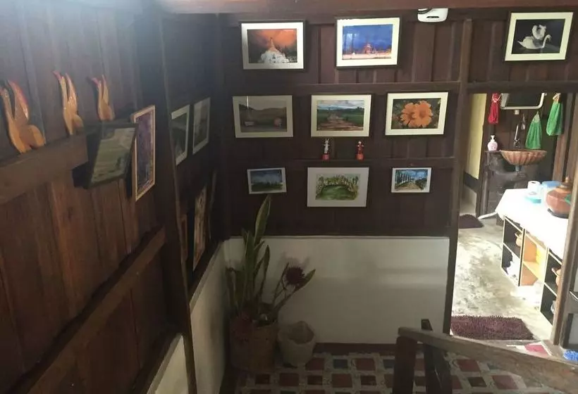 ベッドアンドブレックファースト Baan Mai Guesthouse
