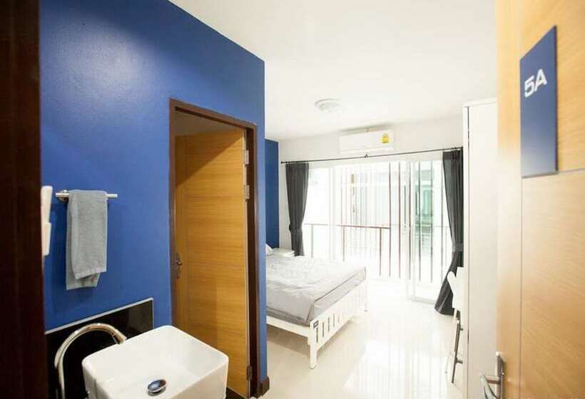 Bedbox Guesthouse & Hostel