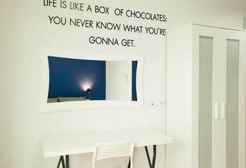 Bedbox Guesthouse & Hostel