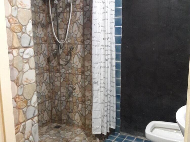 酒店 102 Residence