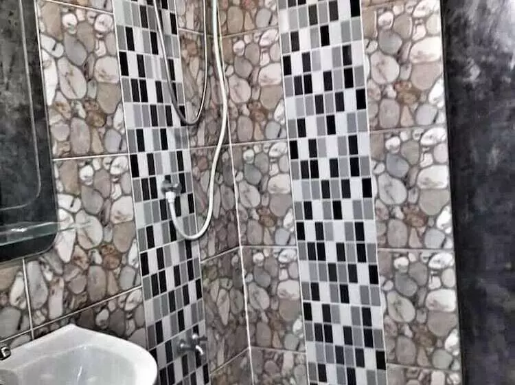 ホテル 102 Residence