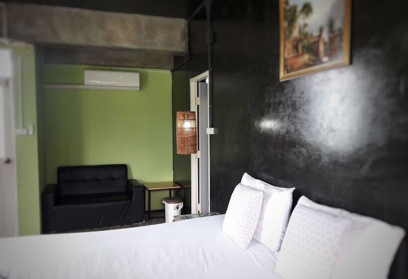 酒店 102 Residence