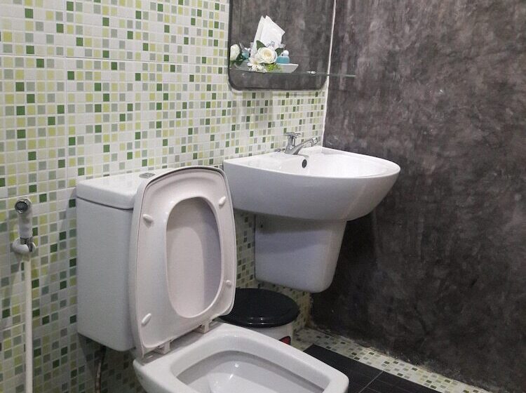 酒店 102 Residence