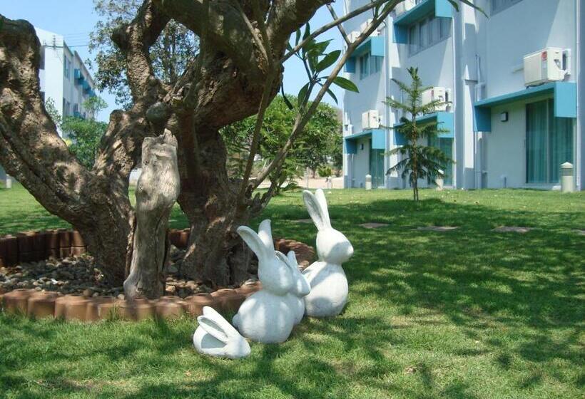 Hotel Addera Residence Hua Hin