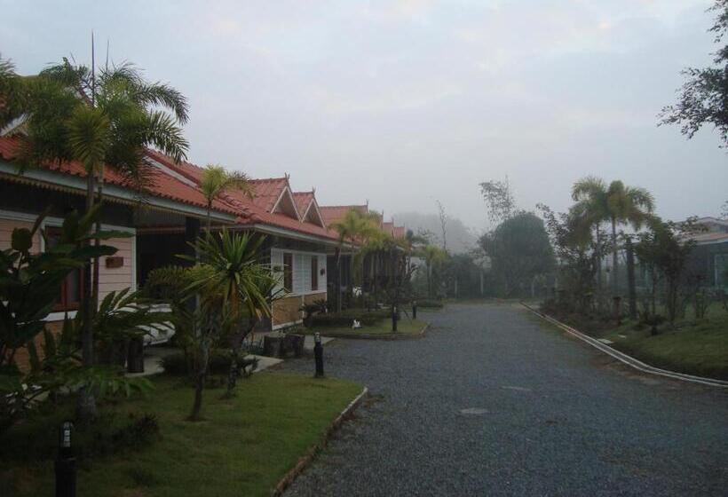 호텔 Chiang Rai Khuakrae Resort