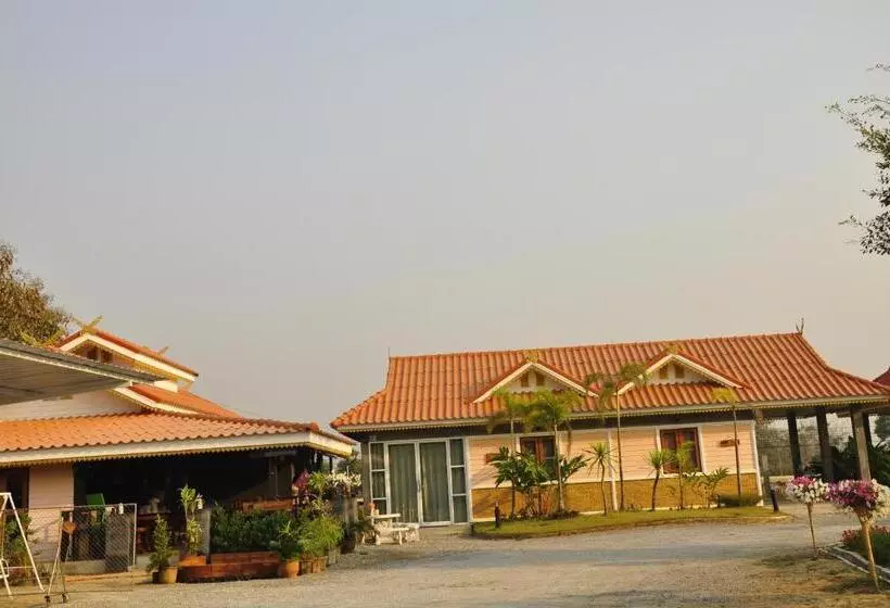 ホテル Chiang Rai Khuakrae Resort