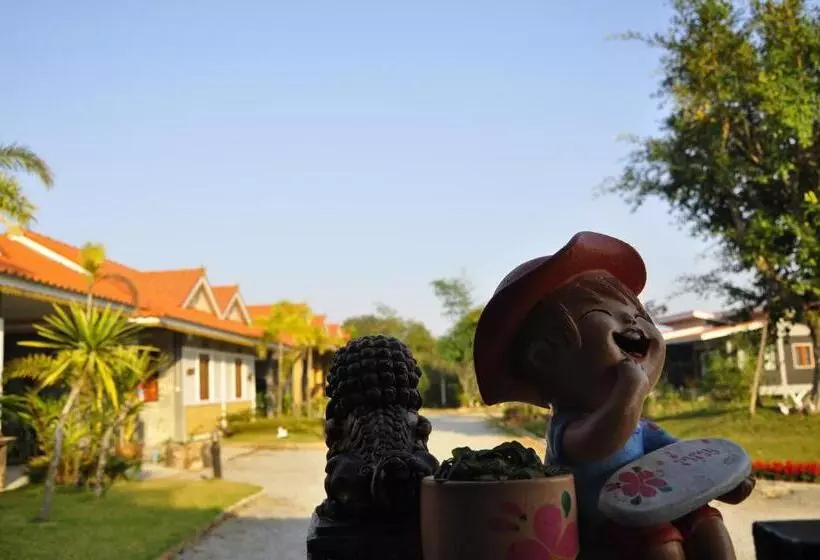 ホテル Chiang Rai Khuakrae Resort