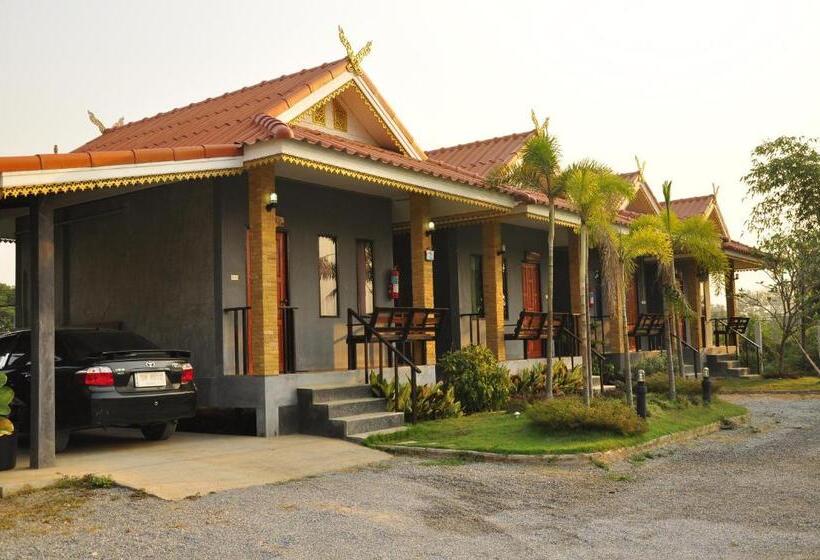 호텔 Chiang Rai Khuakrae Resort