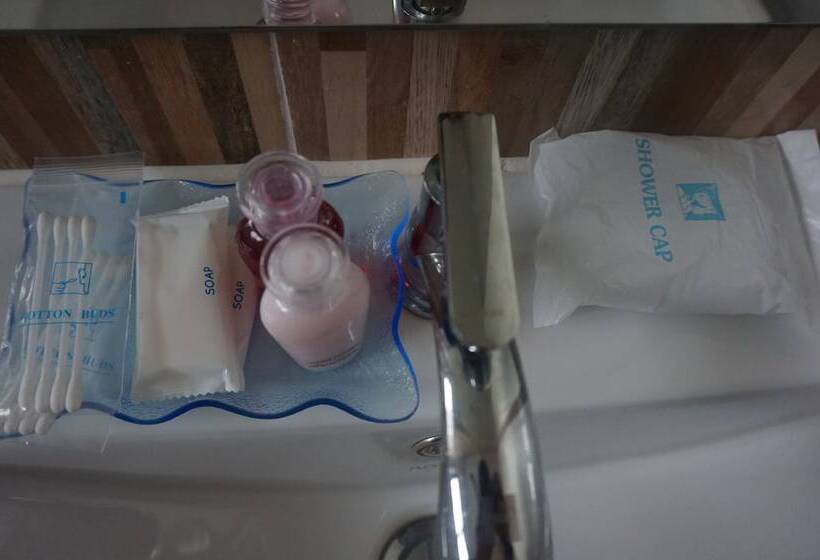 בית מלון כפרי Hyde Place Resort