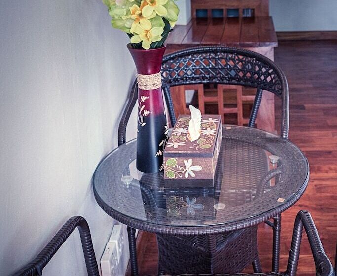 ホテル Lipe Village Resort