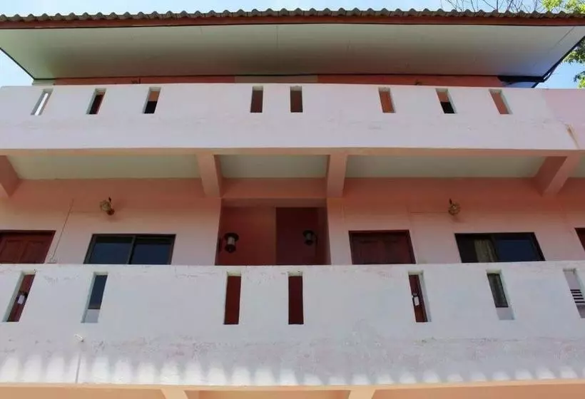 Hotelli Miss Tim House