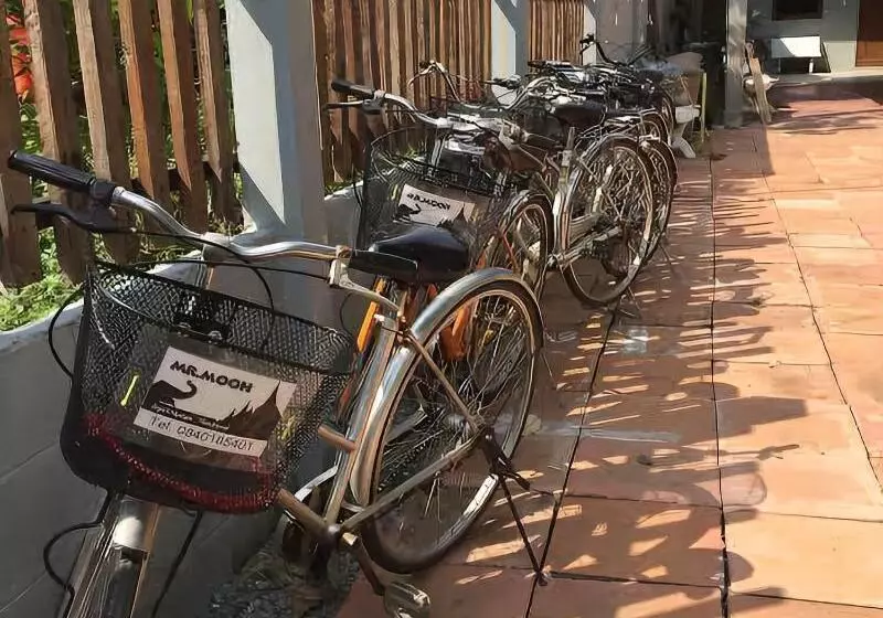 هتل Niwas Ayutthaya
