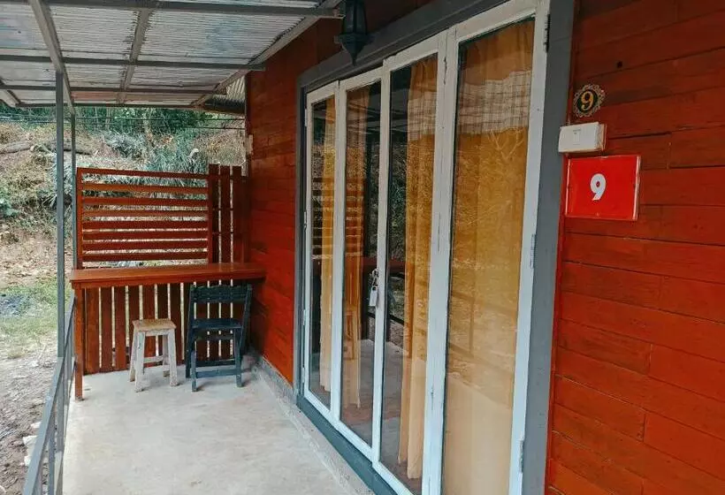 هتل Pai Forest Resort