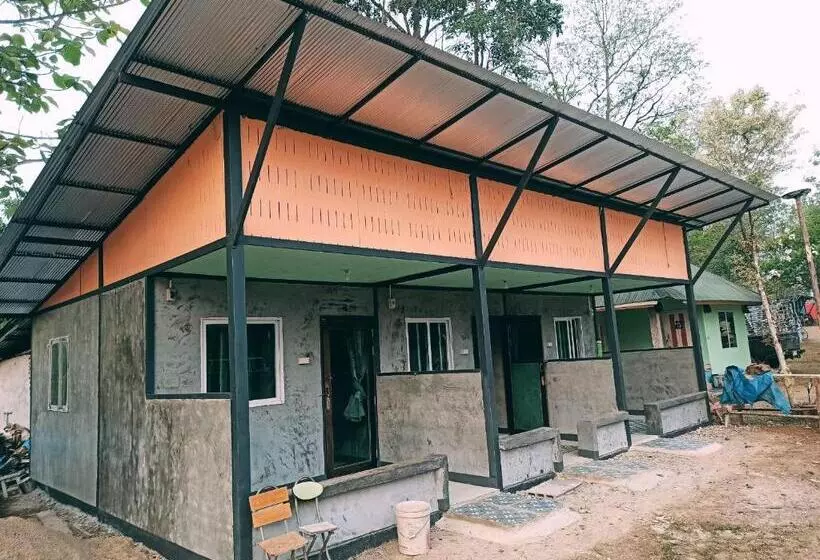 هتل Pai Forest Resort