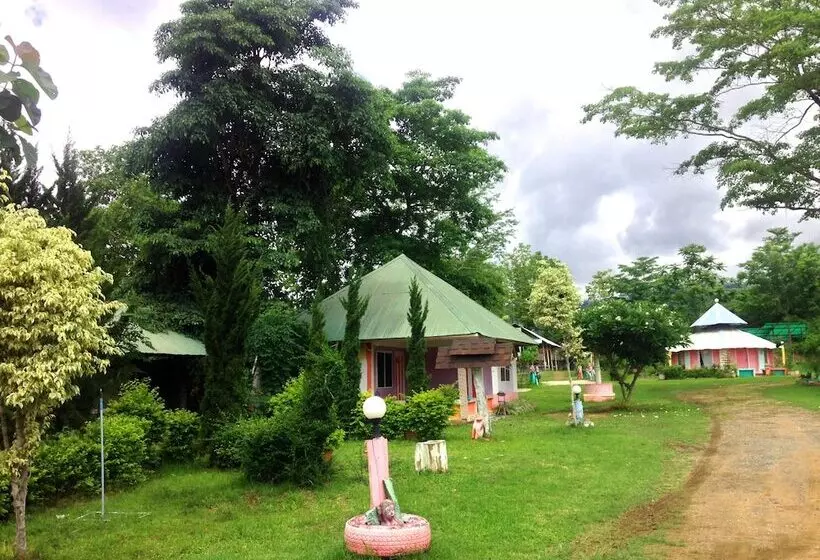 هتل Pai Forest Resort