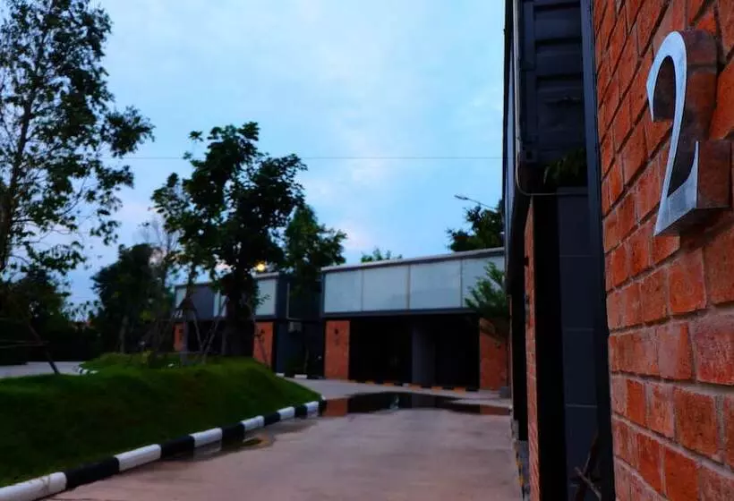 هتل Pattara House