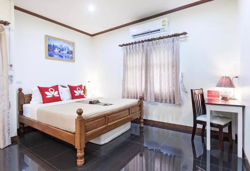 ホテル Zen Rooms Soi Baan Khun Penn