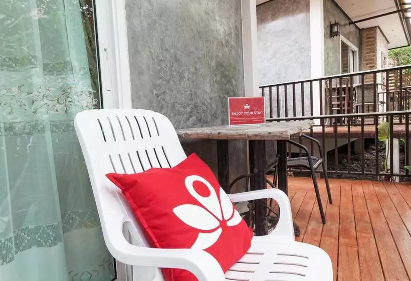 ホテル Zen Rooms Soi Baan Khun Penn