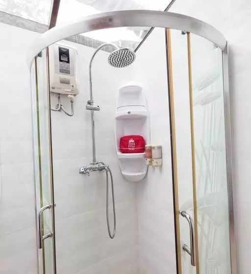 ホテル Zen Rooms Soi Baan Khun Penn