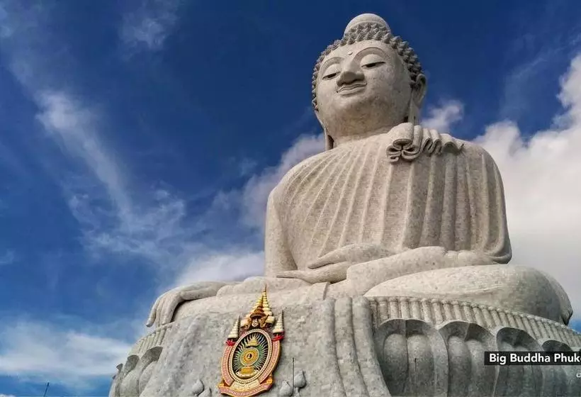 ホテル Zen Rooms Soi Baan Khun Penn