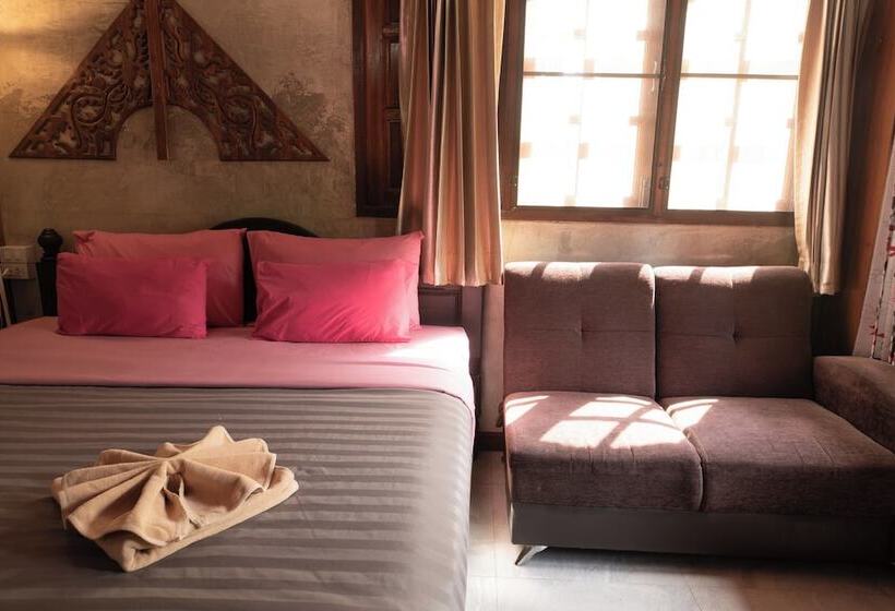 پانسیون Kanecha's Home Lampang