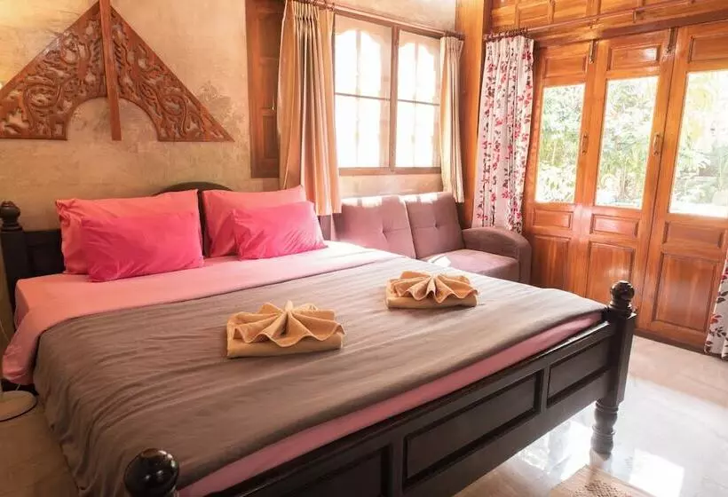 پانسیون Kanecha's Home Lampang