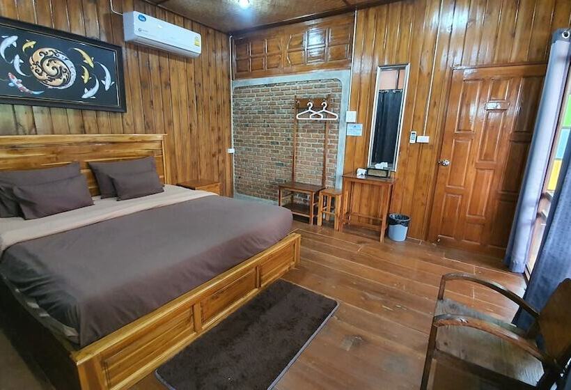 پانسیون Kanecha's Home Lampang