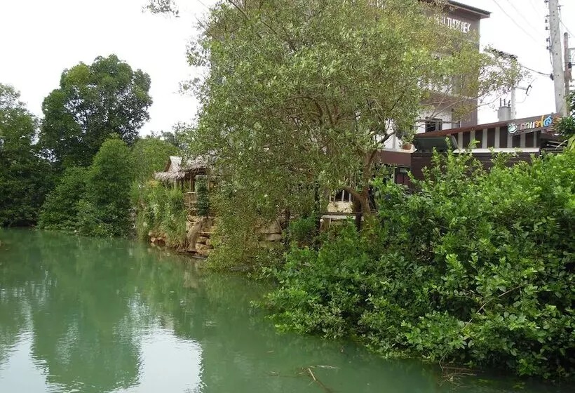 پانسیون Phu Tubkaek View House