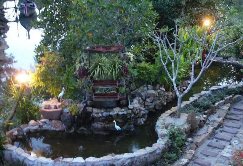 پانسیون Phu Tubkaek View House