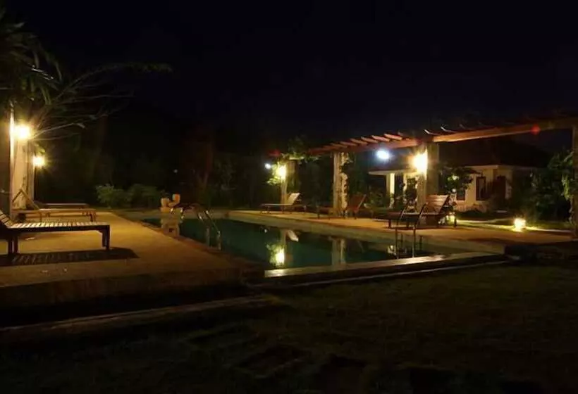 Baanchuengkao Resort Ranong