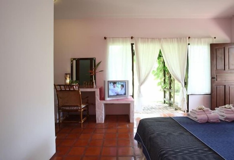 Baanchuengkao Resort Ranong