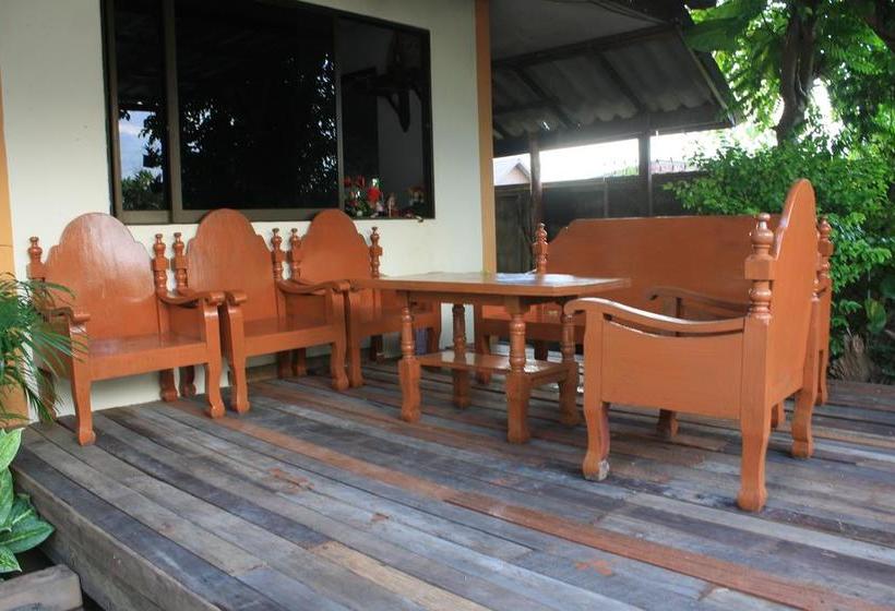 Ban Suan Kulap Keaw Resort