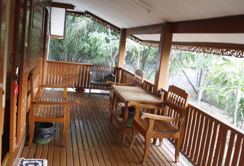 Ban Suan Kulap Keaw Resort