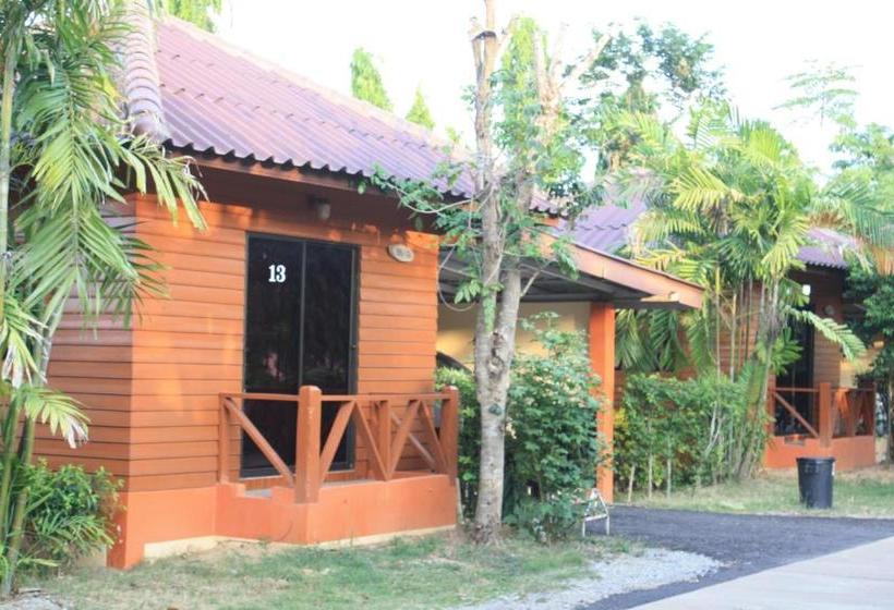 Ban Suan Kulap Keaw Resort