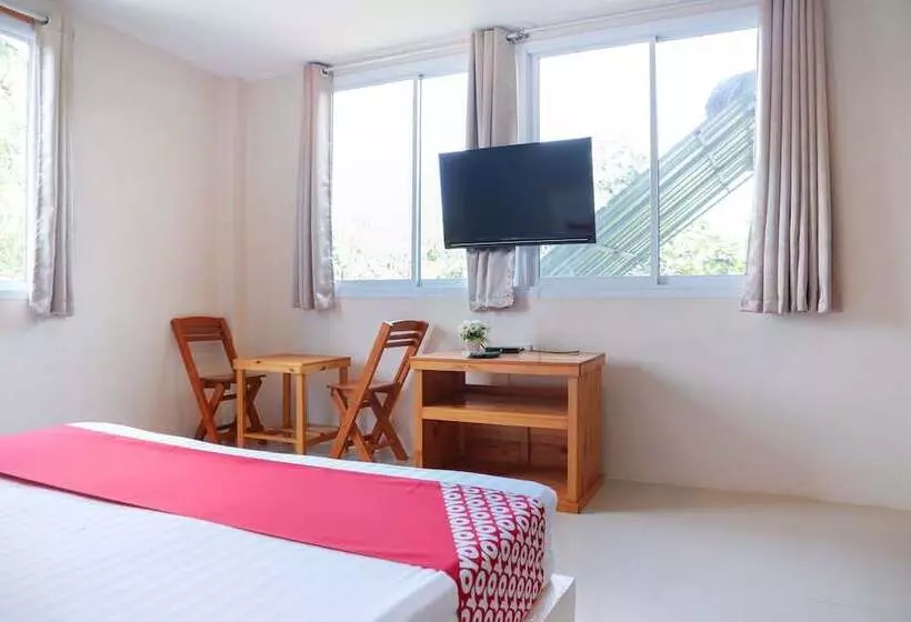 تختخواب و صبحانه Norn Ranong Boutique