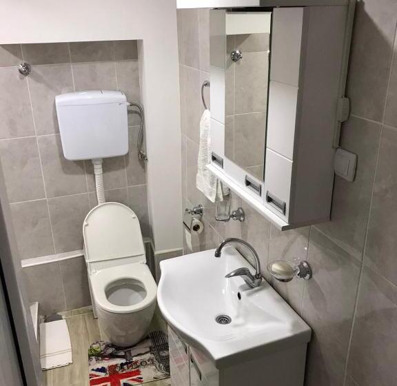 تختخواب و صبحانه Villa Lola & Nikola