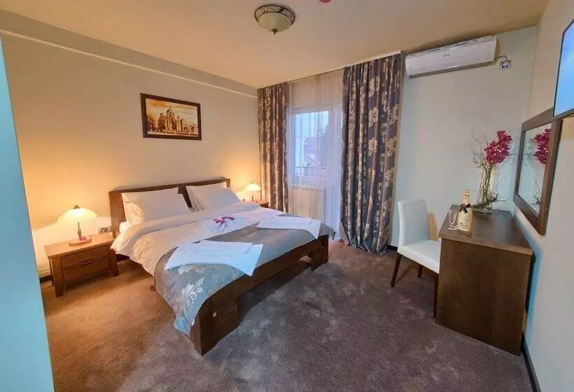 Garni Hotel Central Lux