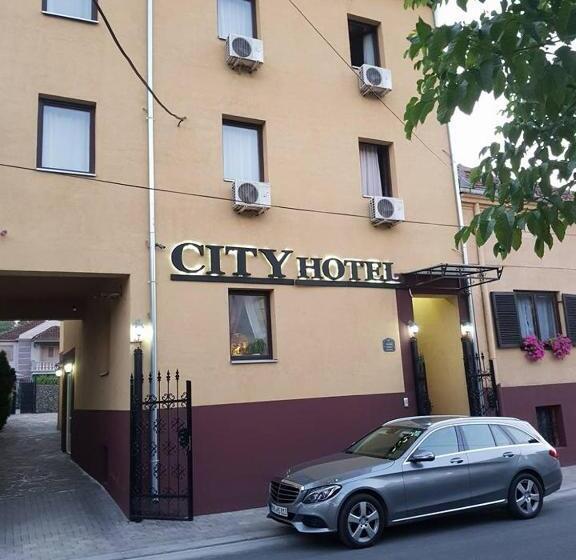 Garni Hotel City