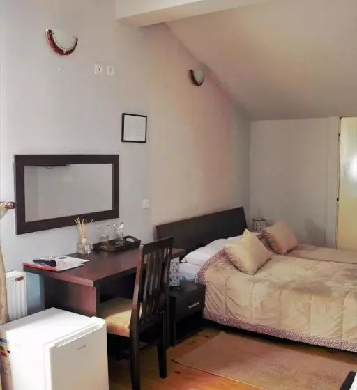 Garni Hotel City