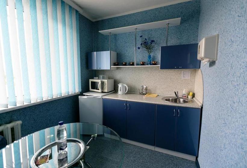 בית מלון כפרי Aviastar