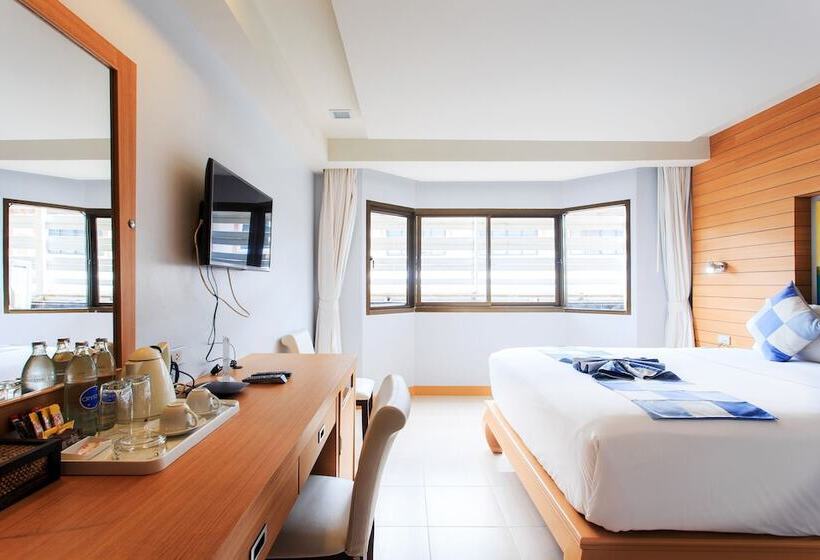 هتل Chaweng Budget