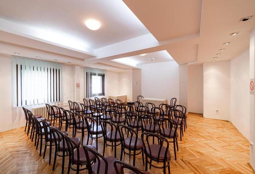 هتل Club A Kopaonik