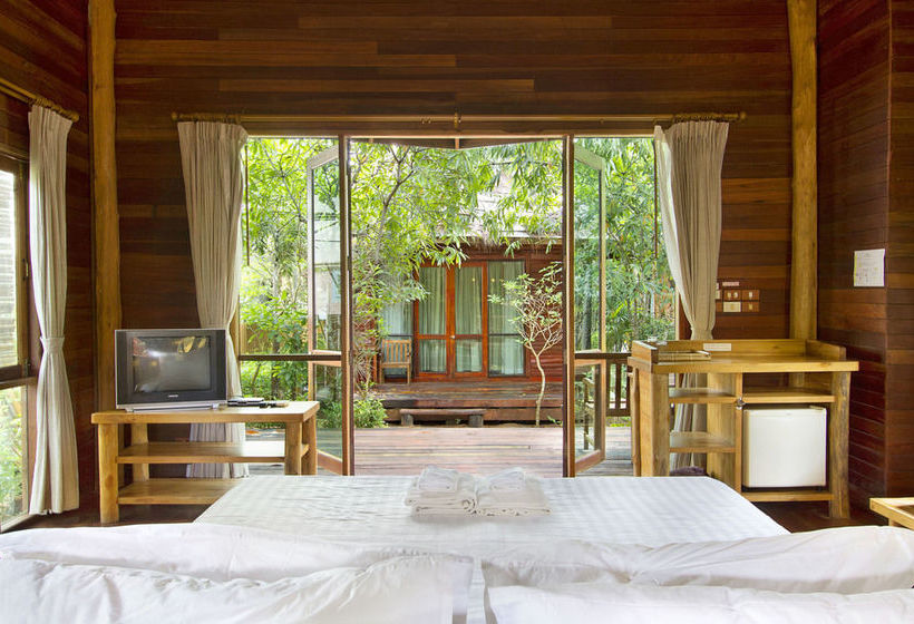 בית מלון כפרי D Varee Diva Ban Krut