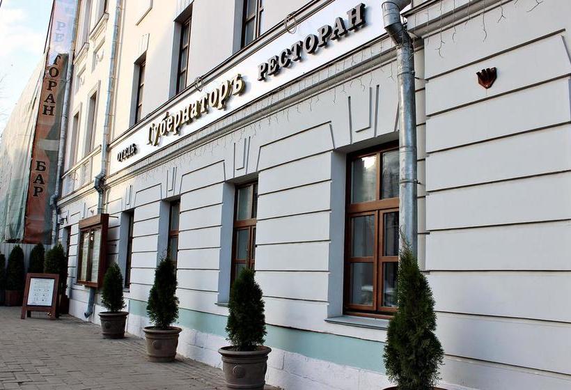 ホテル Gubernator