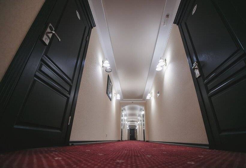 ホテル Kavkazskaya Plennitsa