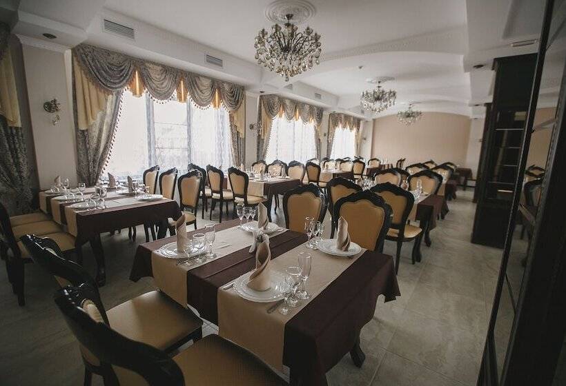 ホテル Kavkazskaya Plennitsa