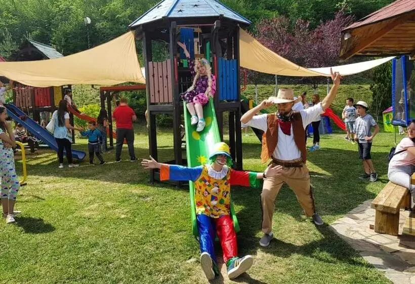 هتل Ras Pazarište