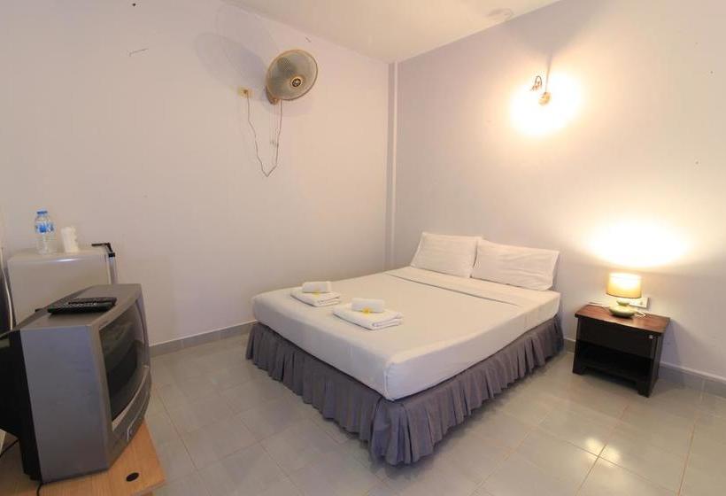 Отель Salatan Resort