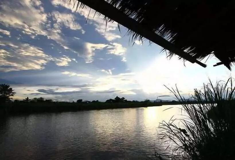 Scenic Riverside Resort